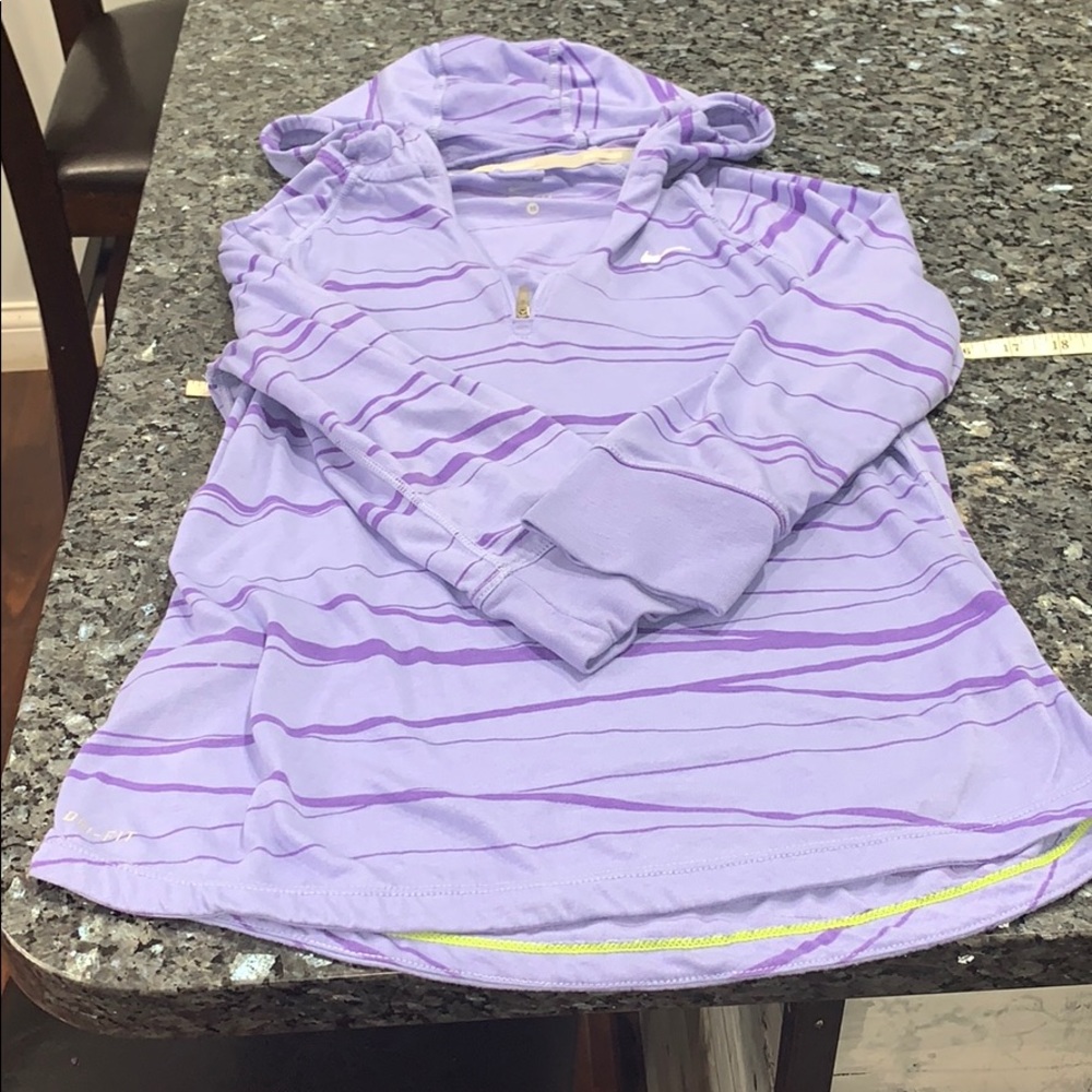 Nike running 3/4 top dri fit